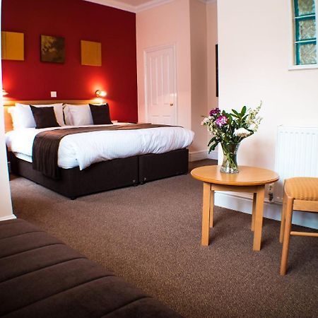 Glen Mona Hotel Дъглас Екстериор снимка